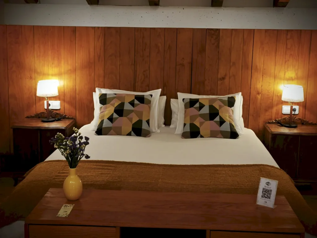 habitacion-familiar-balcon-casa-o-cruceiro-de-aguiar-02